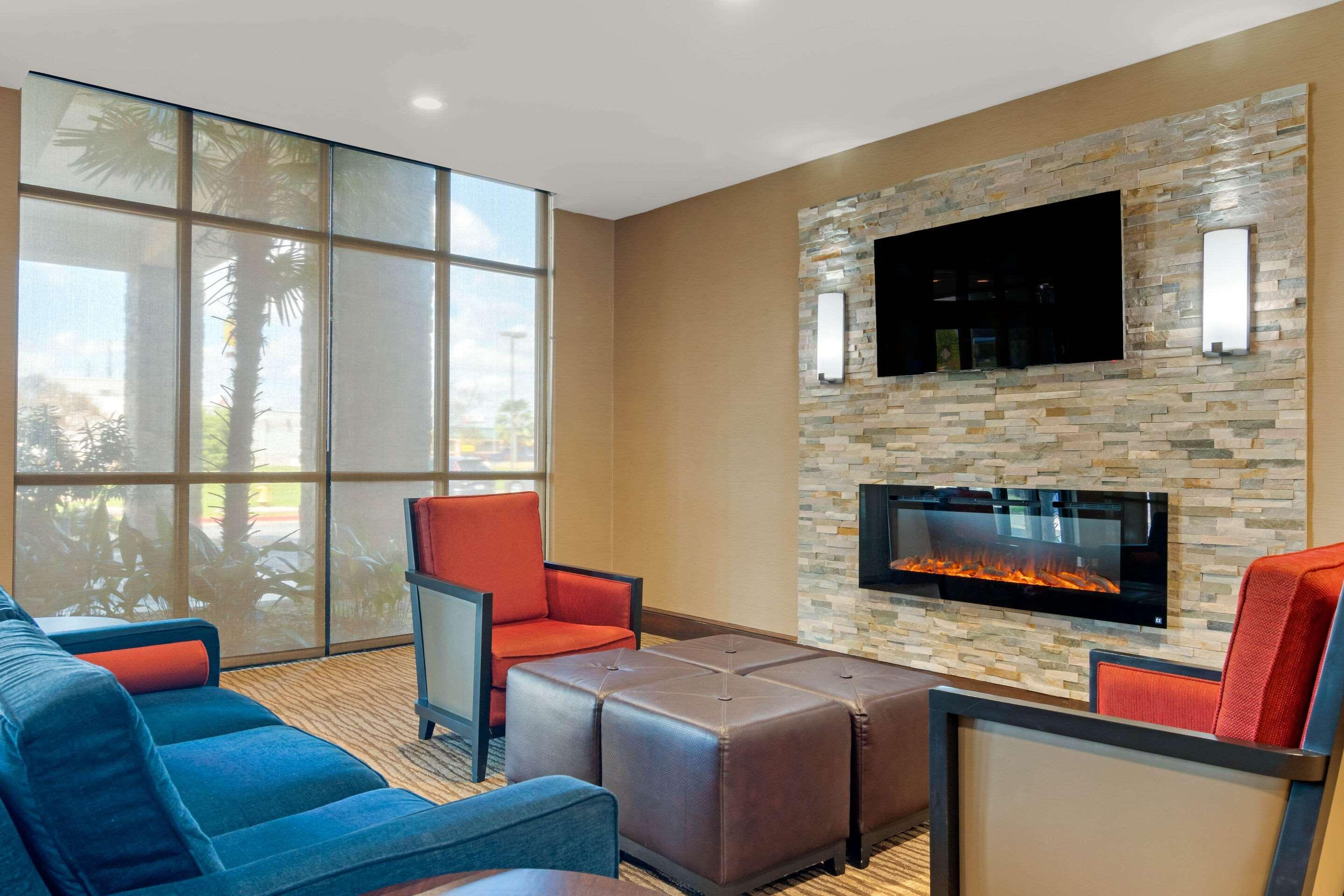 Comfort Suites Byron Warner Robins Exteriér fotografie